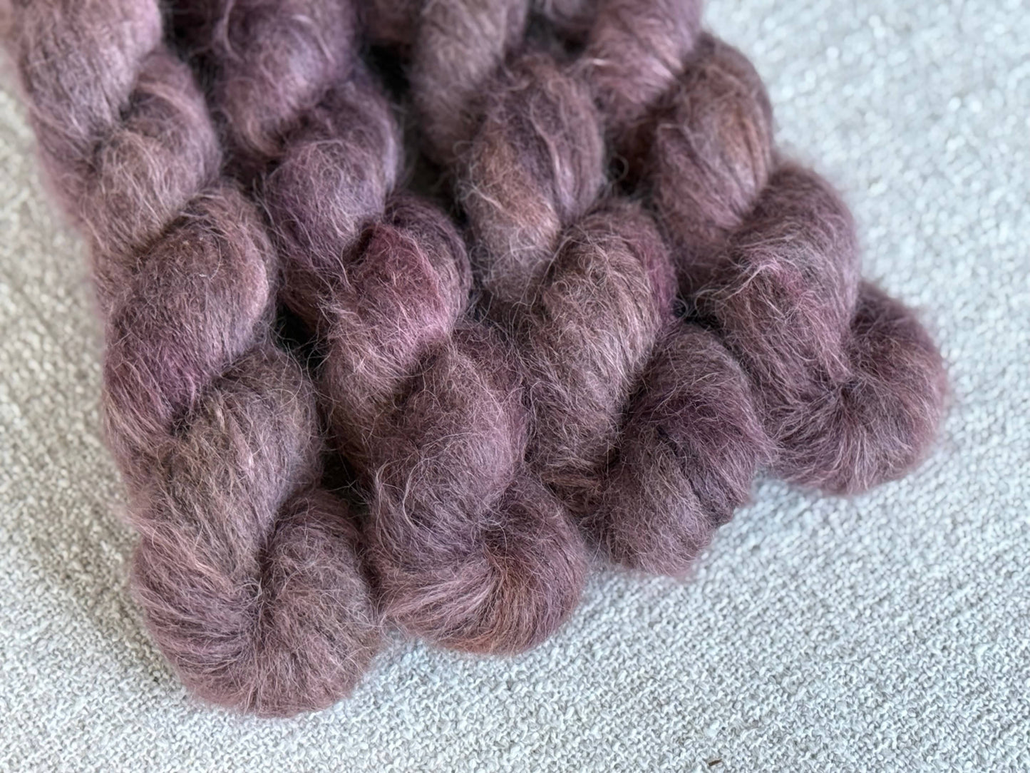 Fawn Fluff Suri Lace - Dyed to Order