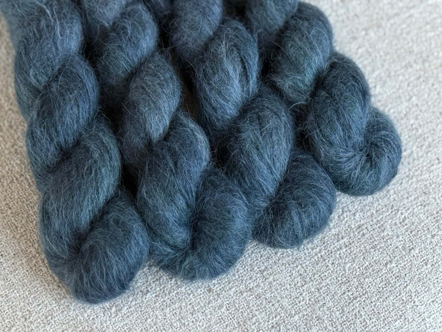 Fawn Fluff Suri Lace - Dyed to Order