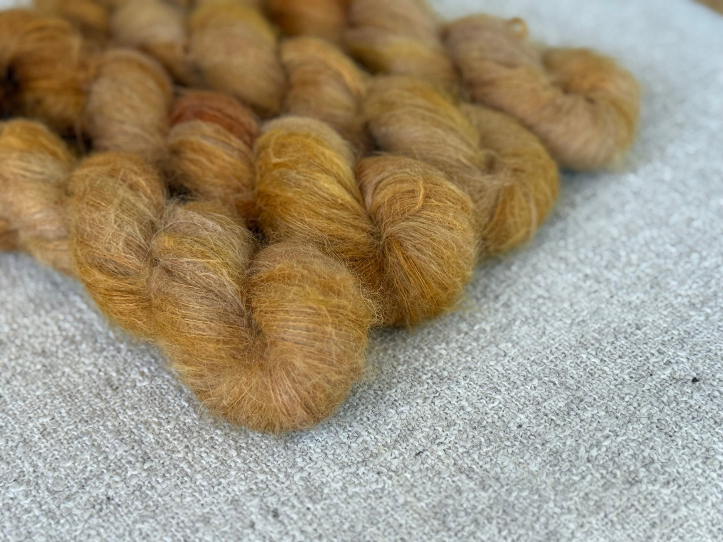 Fawn Fluff Suri Lace - Dyed to Order